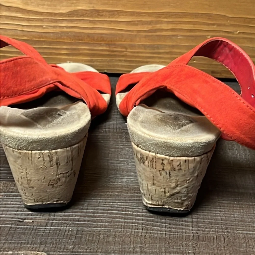 St Johns Bay Women's Red Peep Toe Flex Form Wedge Sandals Pasadena Size 8M Event